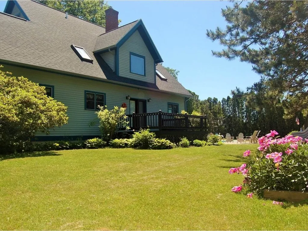 129 Stirling Place Burlington VT 05408