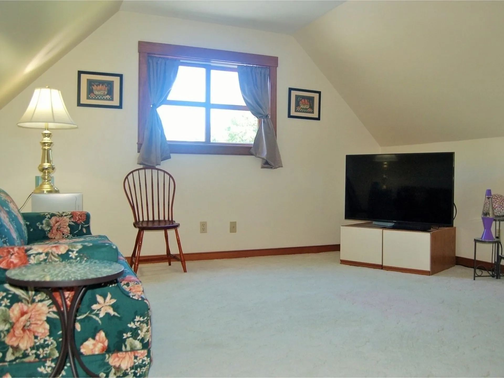 129 Stirling Place Burlington VT 05408