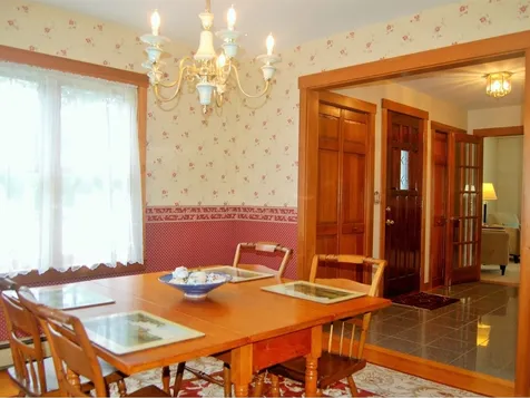 129 Stirling Place Burlington VT 05408