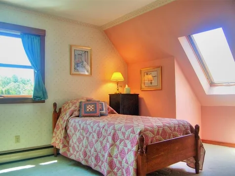 129 Stirling Place Burlington VT 05408
