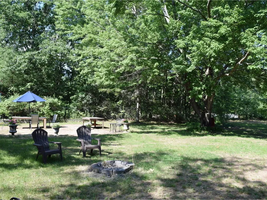 27 Clinton Street South Burlington VT 05403