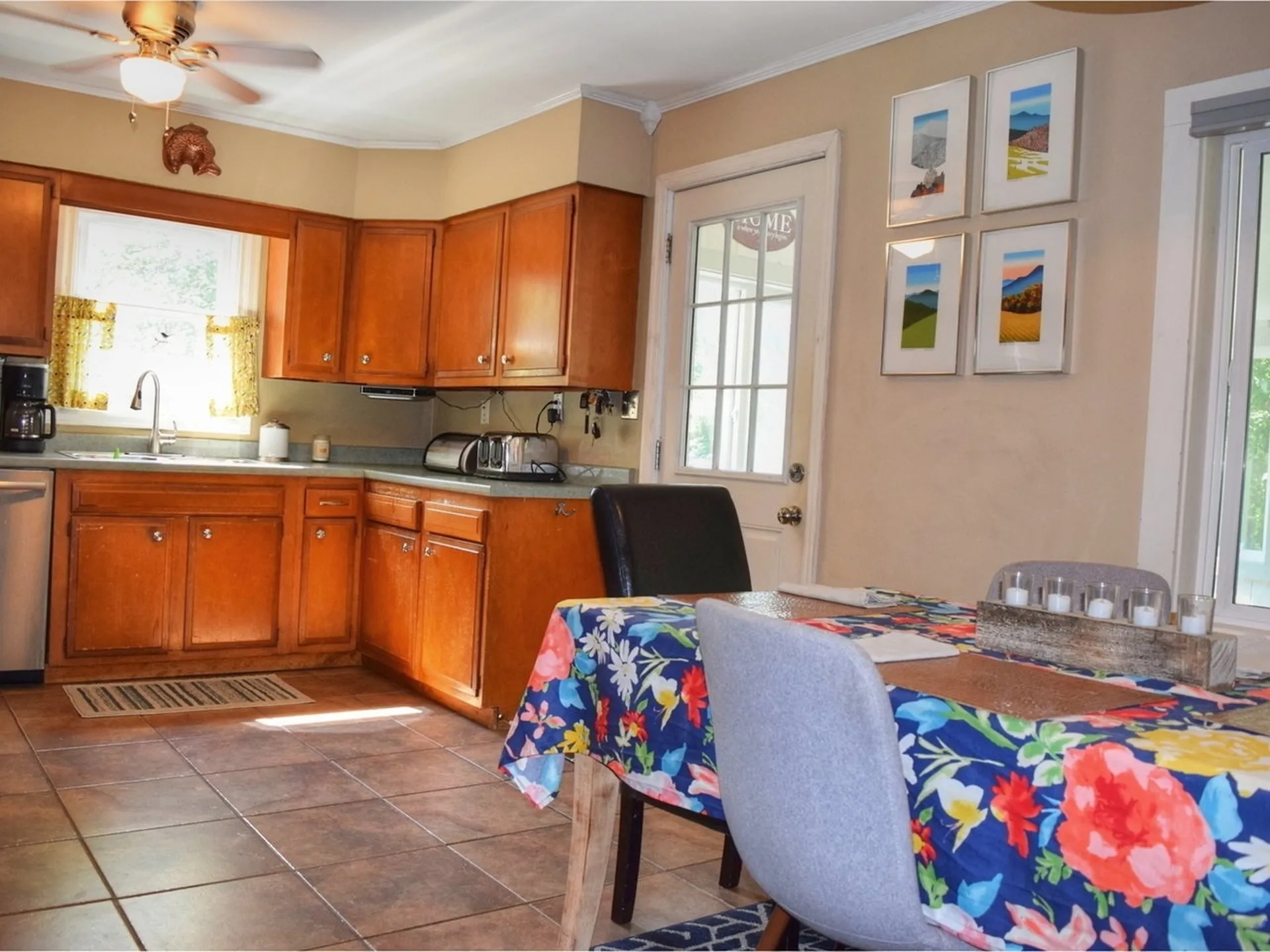 27 Clinton Street South Burlington VT 05403