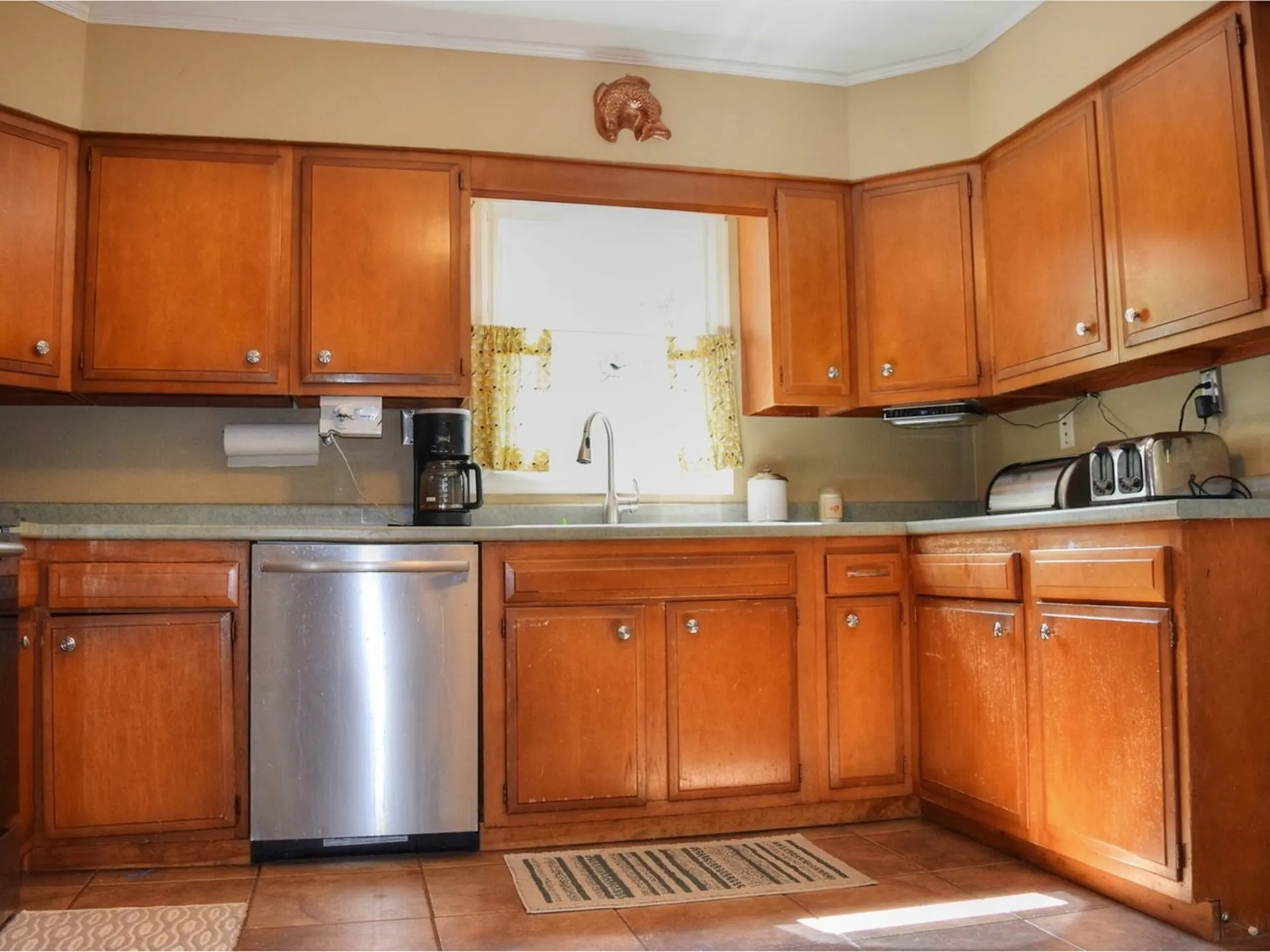 27 Clinton Street South Burlington VT 05403