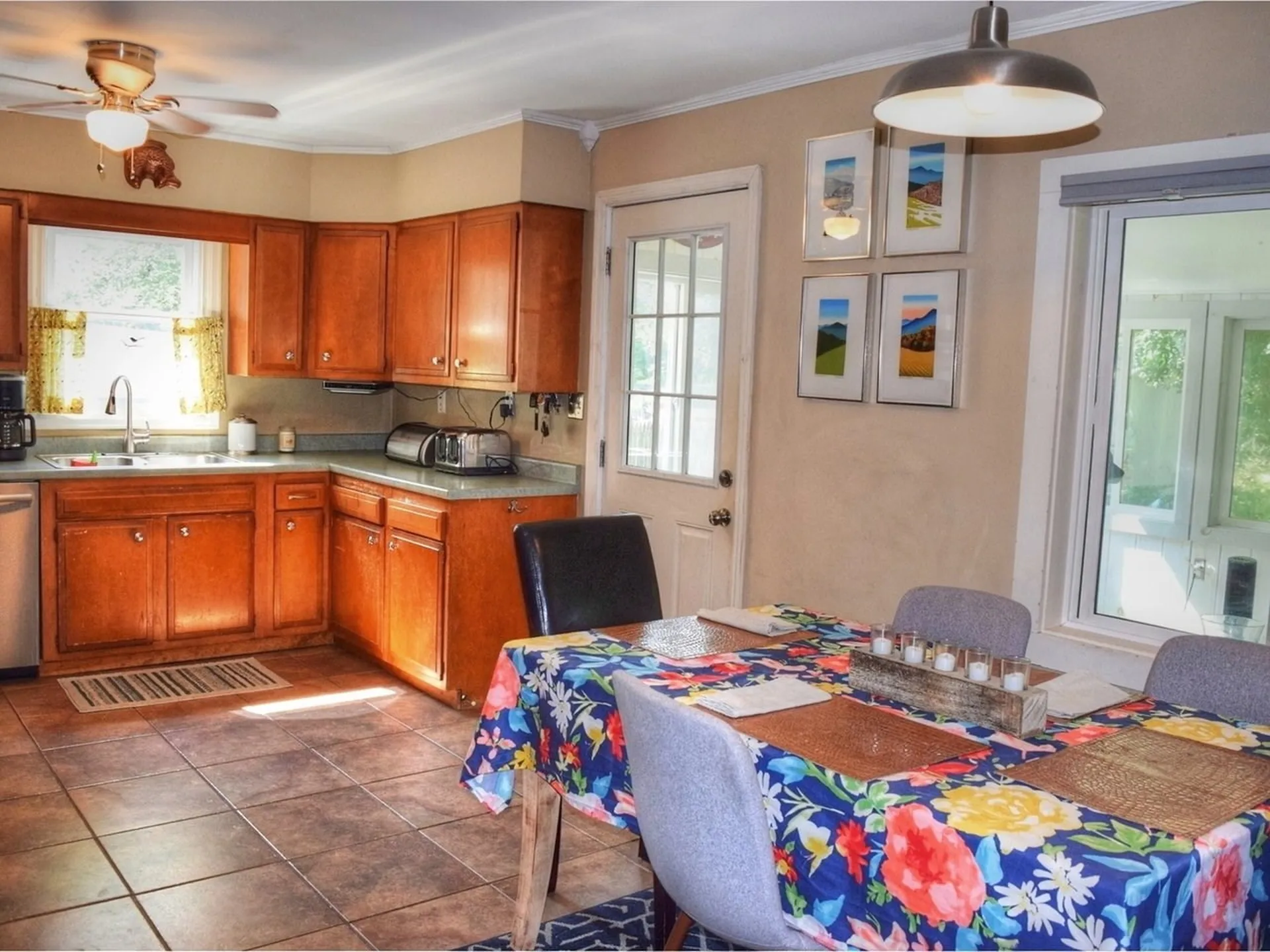 27 Clinton Street South Burlington VT 05403