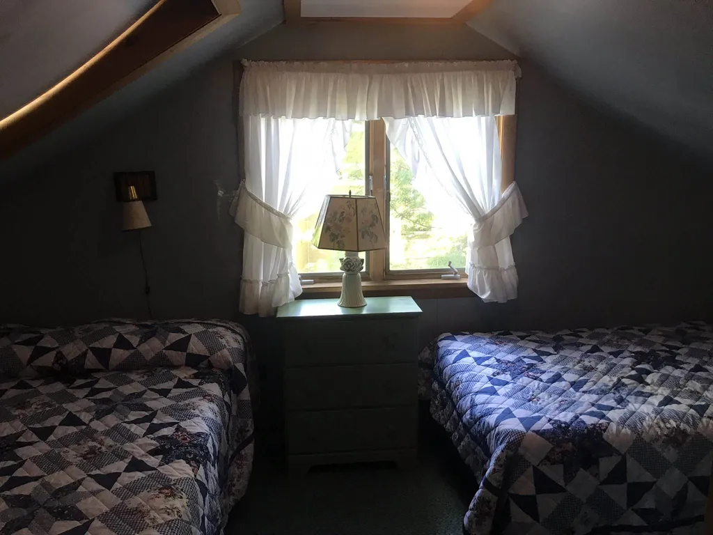 11 Walts Lane Wolfeboro NH 03894