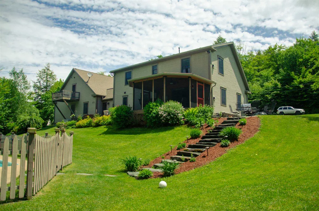 756 Spring Hill Road Waitsfield VT 05673