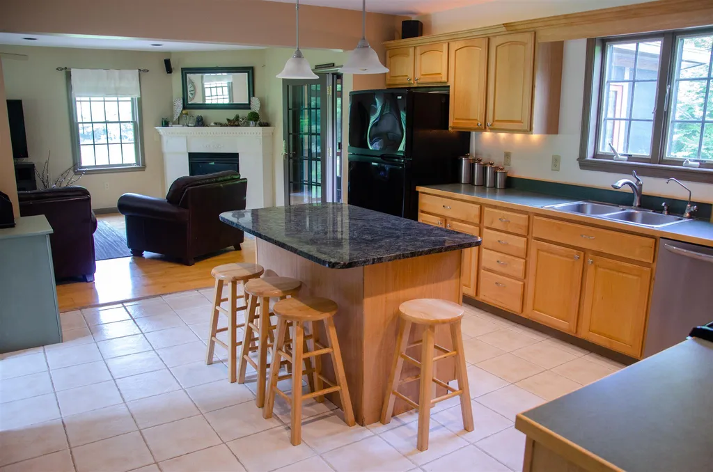 756 Spring Hill Road Waitsfield VT 05673