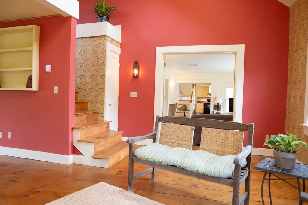178 Richmond Road Hinesburg VT 05461