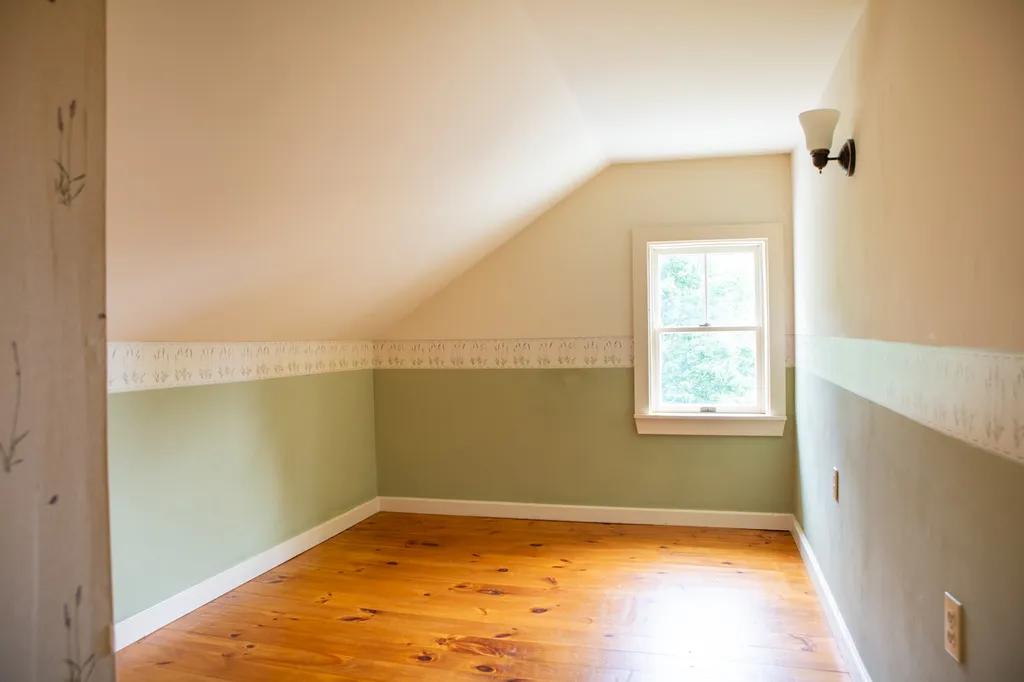 178 Richmond Road Hinesburg VT 05461