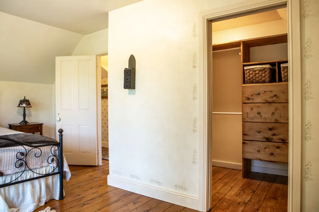 178 Richmond Road Hinesburg VT 05461