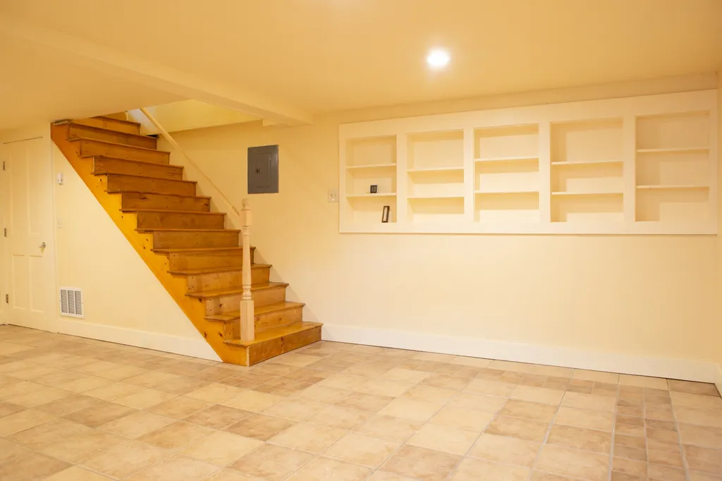 178 Richmond Road Hinesburg VT 05461