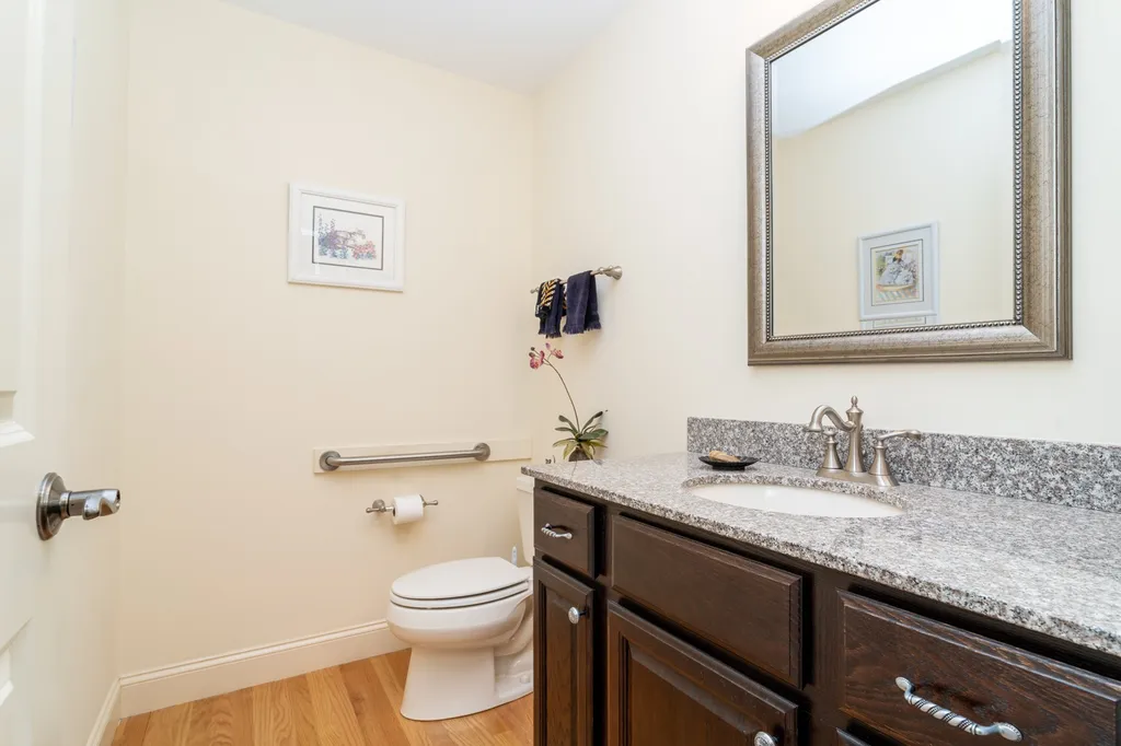 8 Baron Road Hampton NH 03842