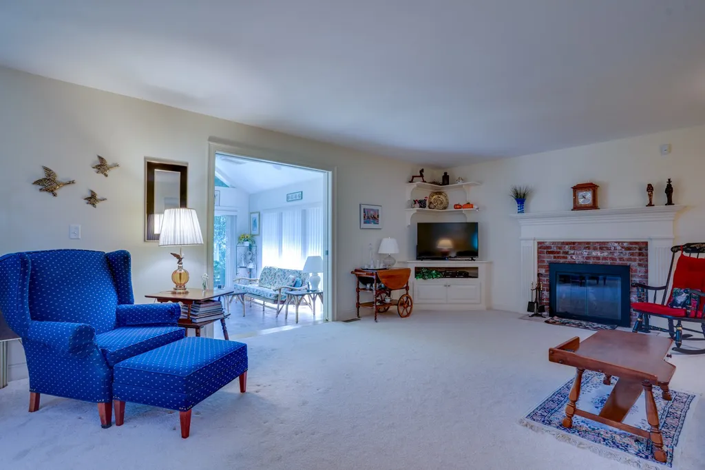 8 Baron Road Hampton NH 03842