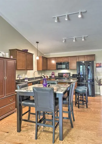 28 Owens Drive Swanzey NH 03446