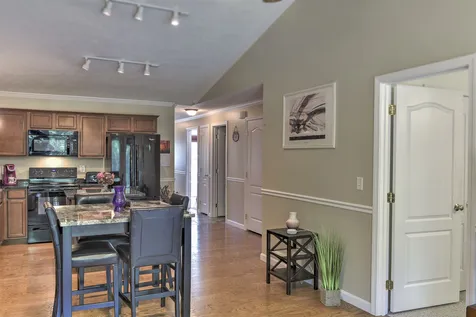 28 Owens Drive Swanzey NH 03446