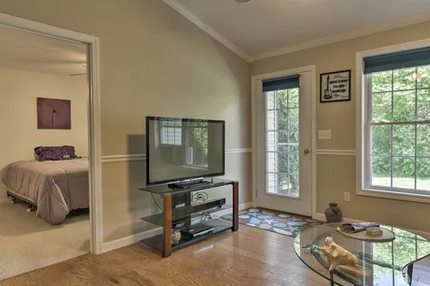 28 Owens Drive Swanzey NH 03446