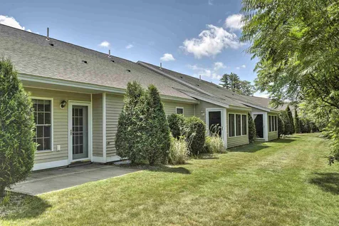 28 Owens Drive Swanzey NH 03446