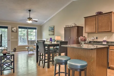 28 Owens Drive Swanzey NH 03446