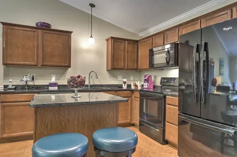 28 Owens Drive Swanzey NH 03446