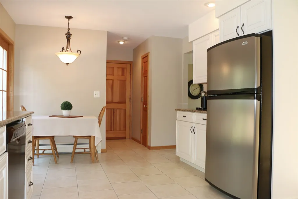 8 Sunset Ridge Jericho VT 05465