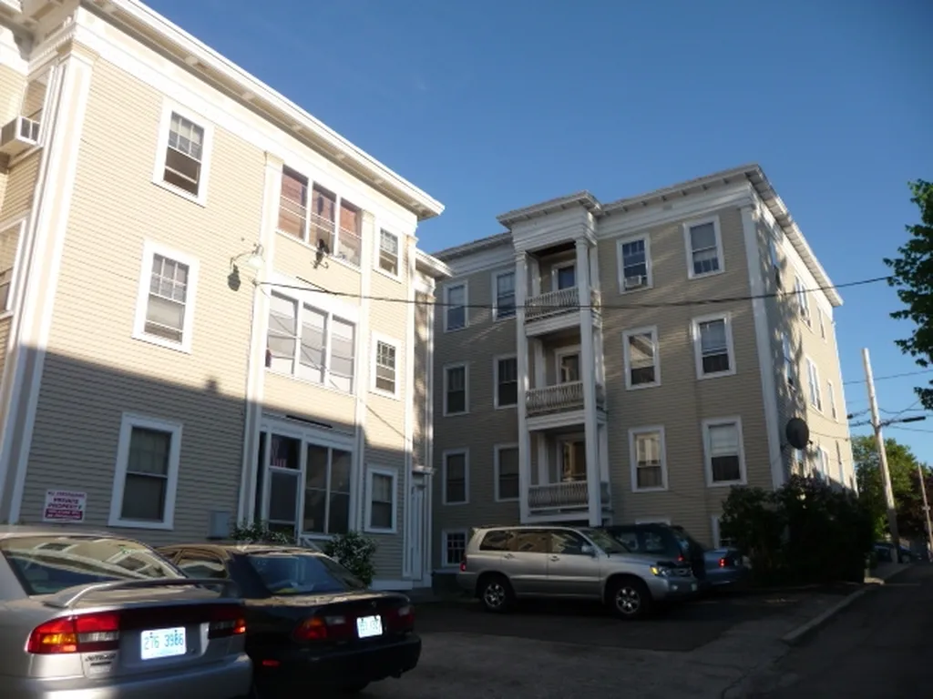 293-295-297 Amherst Street Manchester NH 03104
