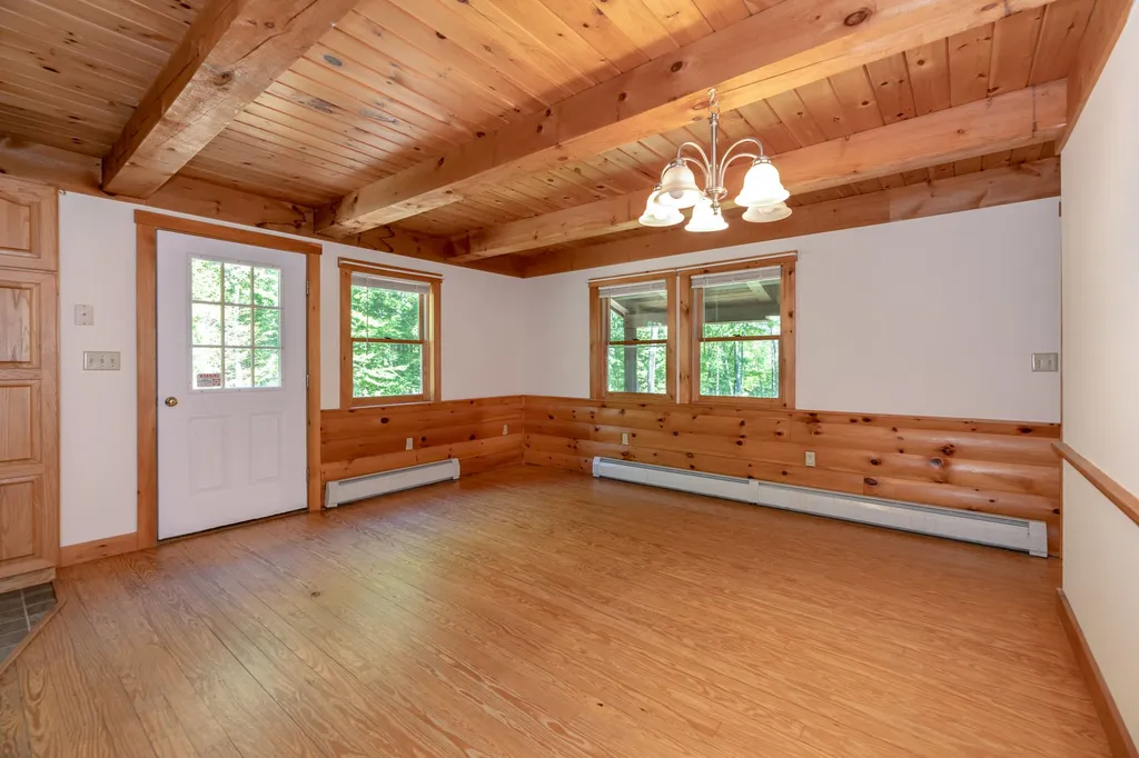 39 Robin Way Meredith NH 03253