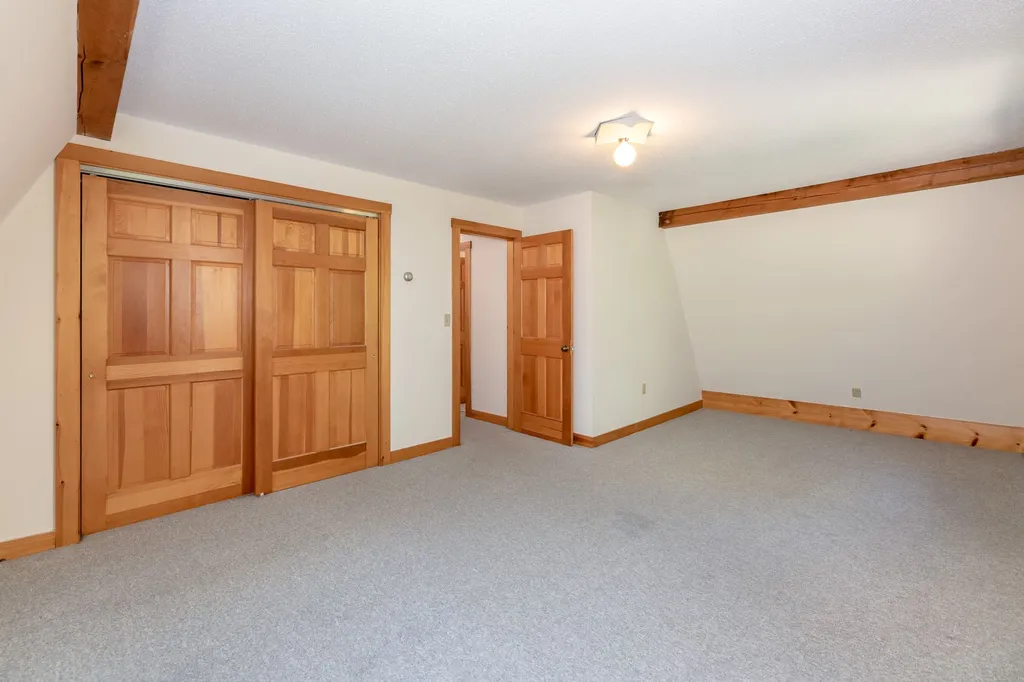 39 Robin Way Meredith NH 03253