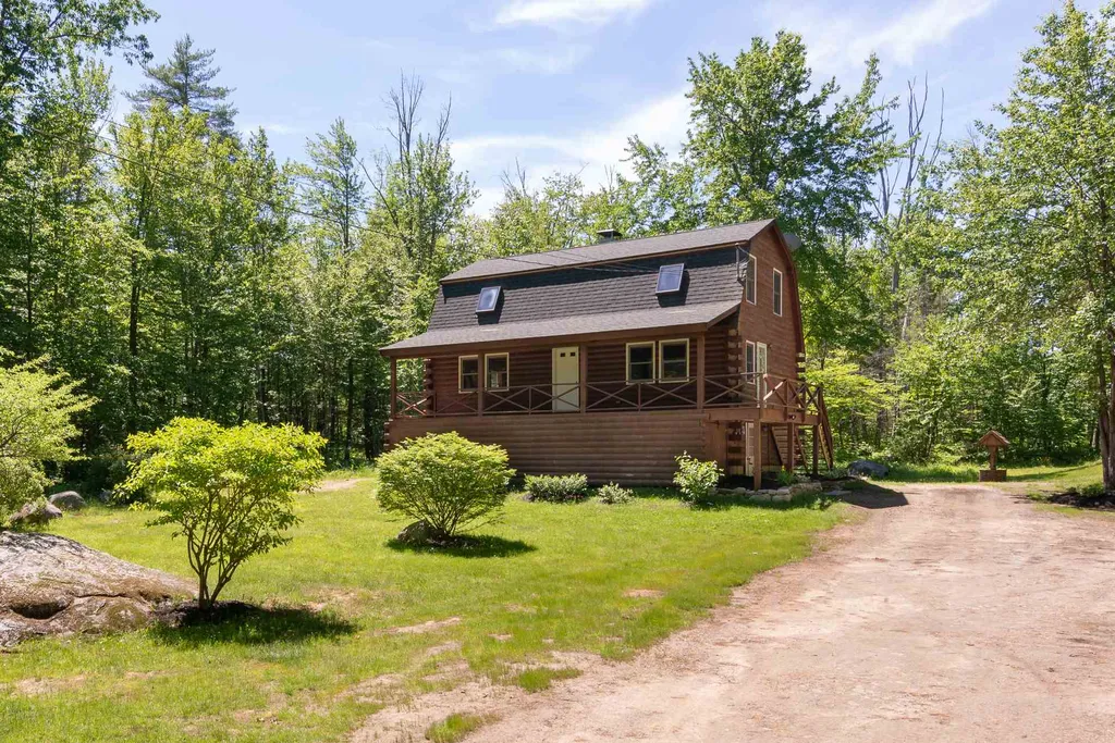 39 Robin Way Meredith NH 03253