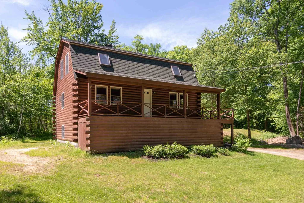 39 Robin Way Meredith NH 03253