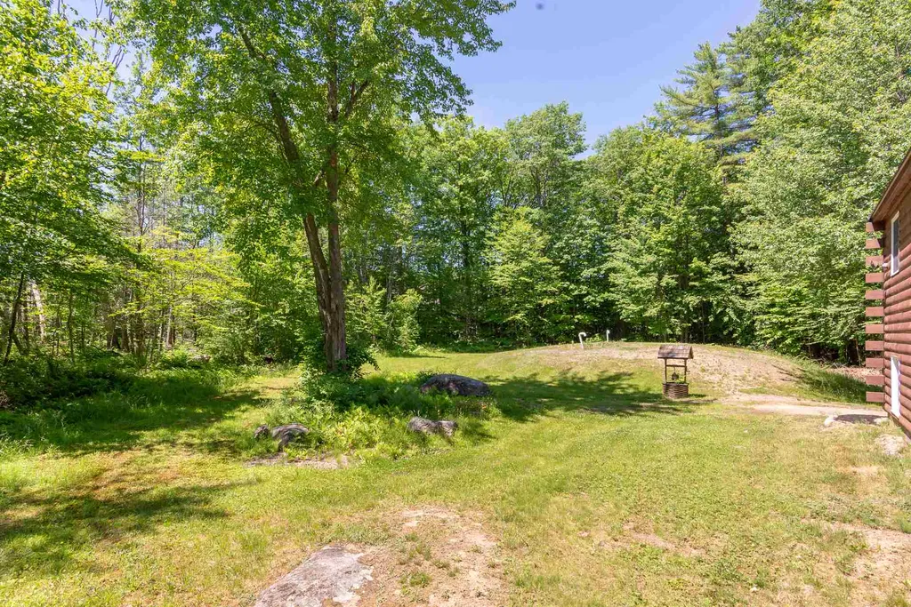 39 Robin Way Meredith NH 03253