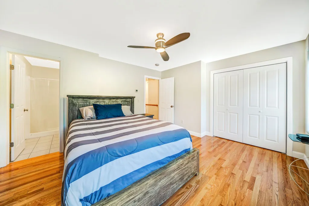 1 Kinsley Drive Newton NH 03858
