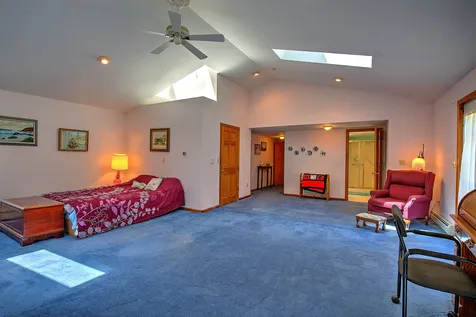 92 Adams Road Londonderry NH 03053