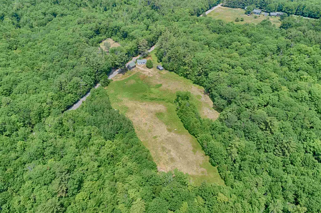 27 Miller Road New Durham NH 03855