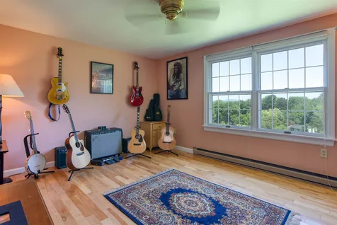 32 Warren Road Enfield NH 03748