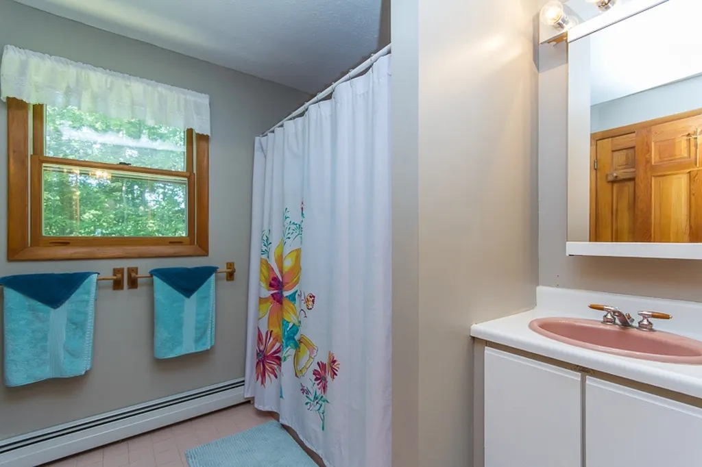 871 Rush Road Henniker NH 03242