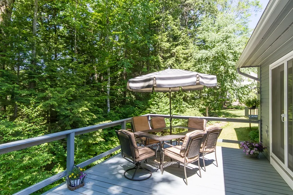 871 Rush Road Henniker NH 03242