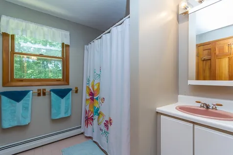 871 Rush Road Henniker NH 03242