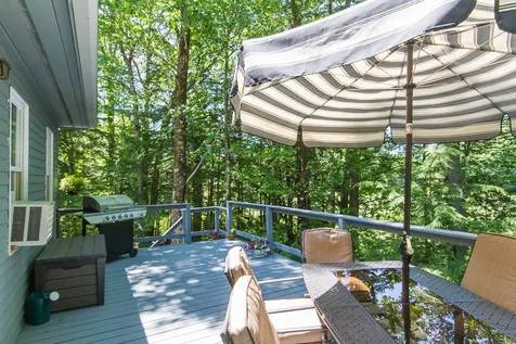 871 Rush Road Henniker NH 03242
