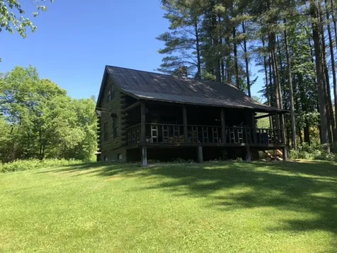 77 Crabapple Lane Hyde Park VT 05655