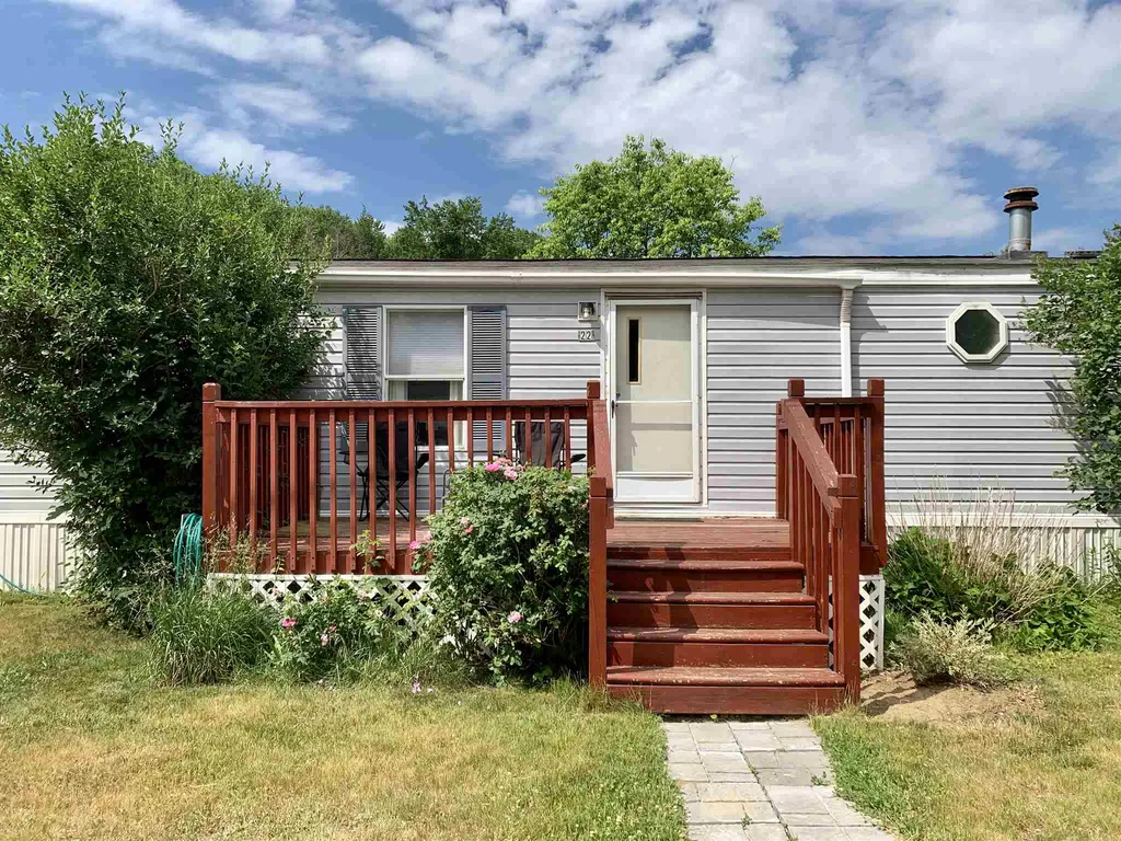 22 Duston Drive Boscawen NH 03303