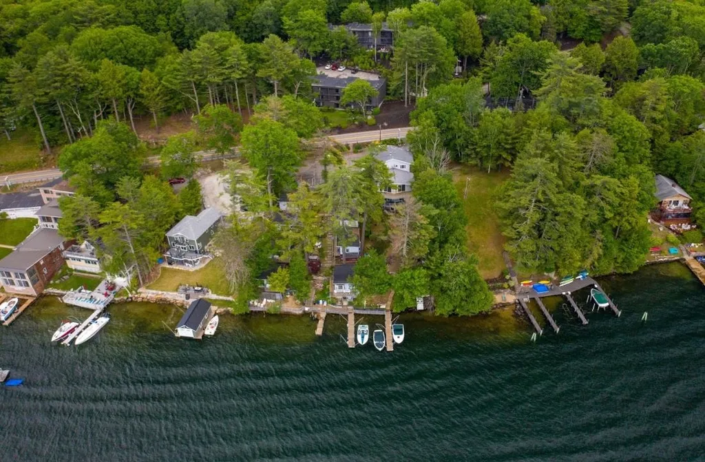 808 Weirs Boulevard Laconia NH 03246