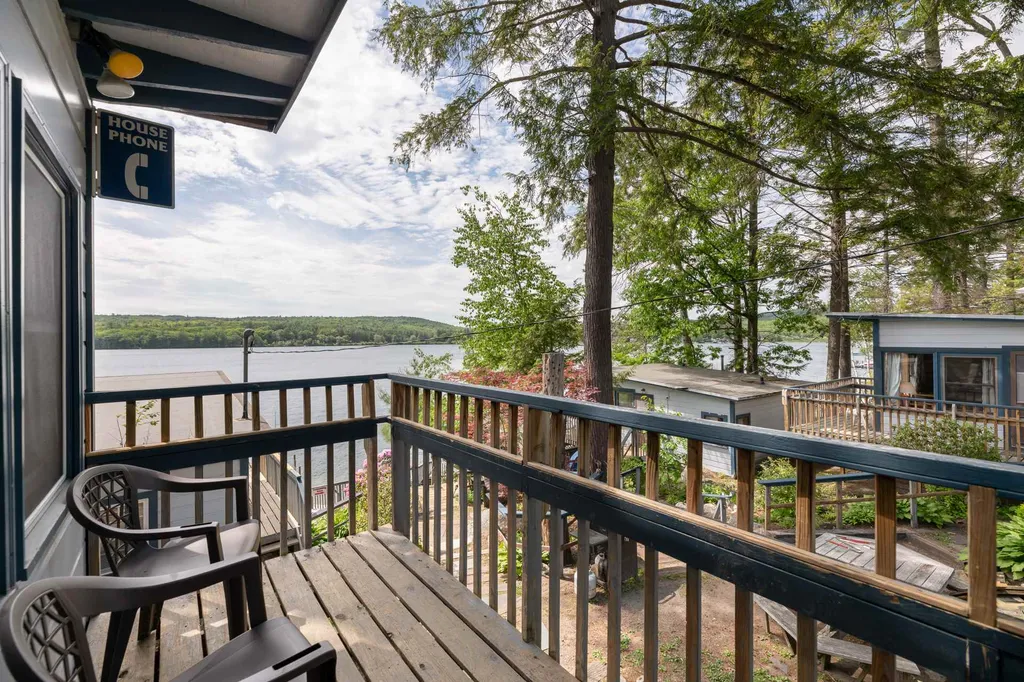 808 Weirs Boulevard Laconia NH 03246