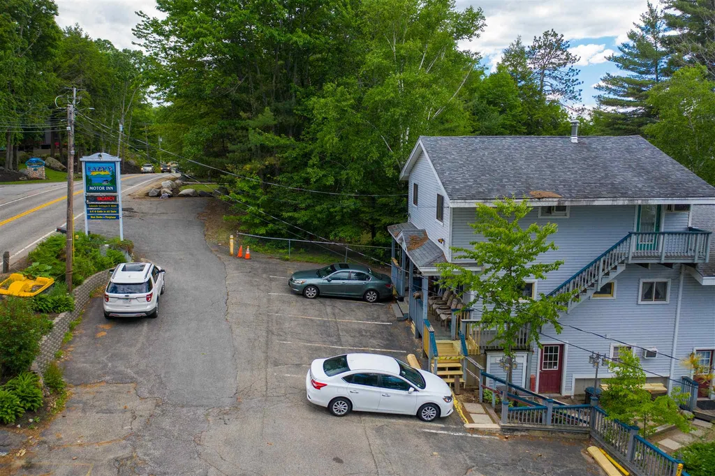 808 Weirs Boulevard Laconia NH 03246