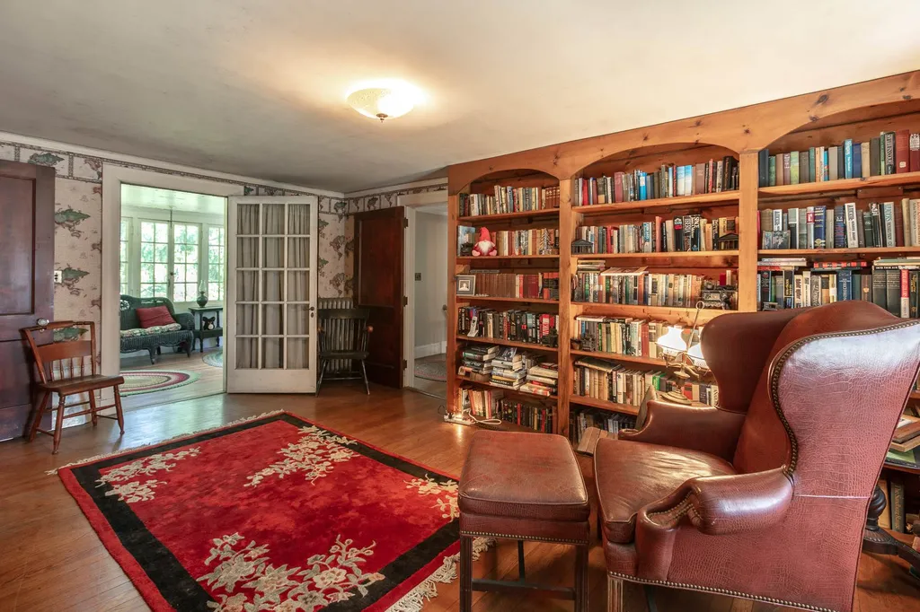 5 42nd Street Hartland VT 05048