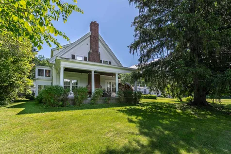 5 42nd Street Hartland VT 05048