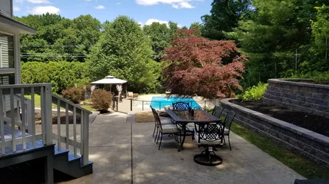 39 Swart Terrace Nashua NH 03064