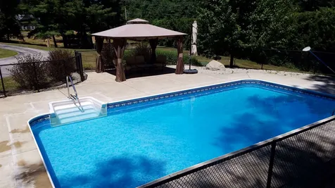 39 Swart Terrace Nashua NH 03064
