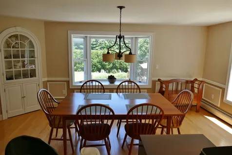 39 Swart Terrace Nashua NH 03064