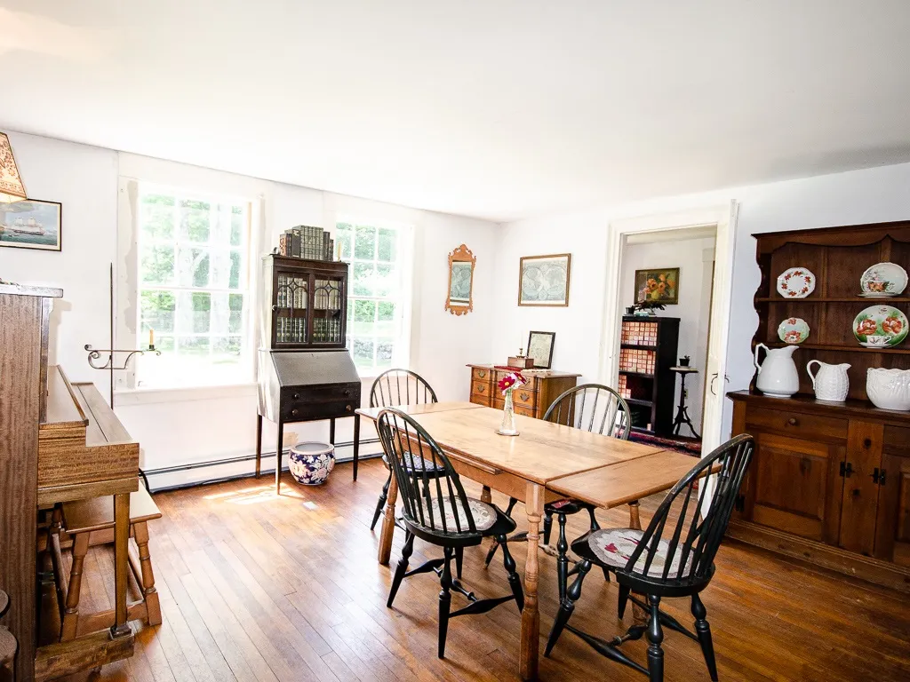 301 Tiffany Hill Road Weare NH 03281