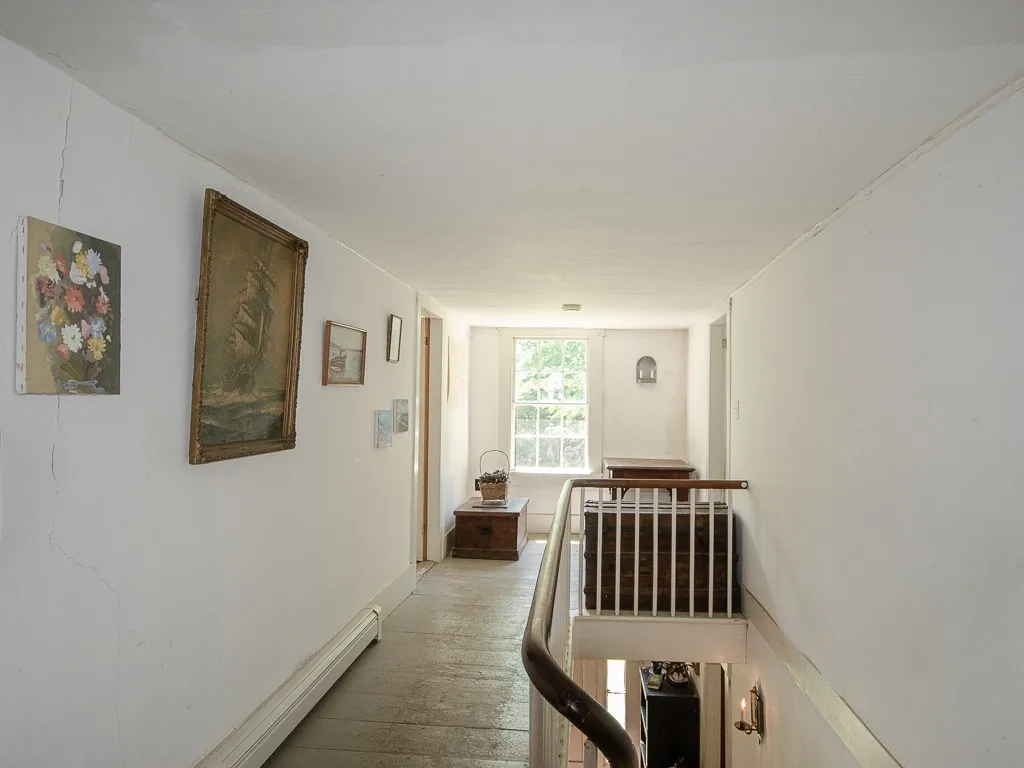 301 Tiffany Hill Road Weare NH 03281